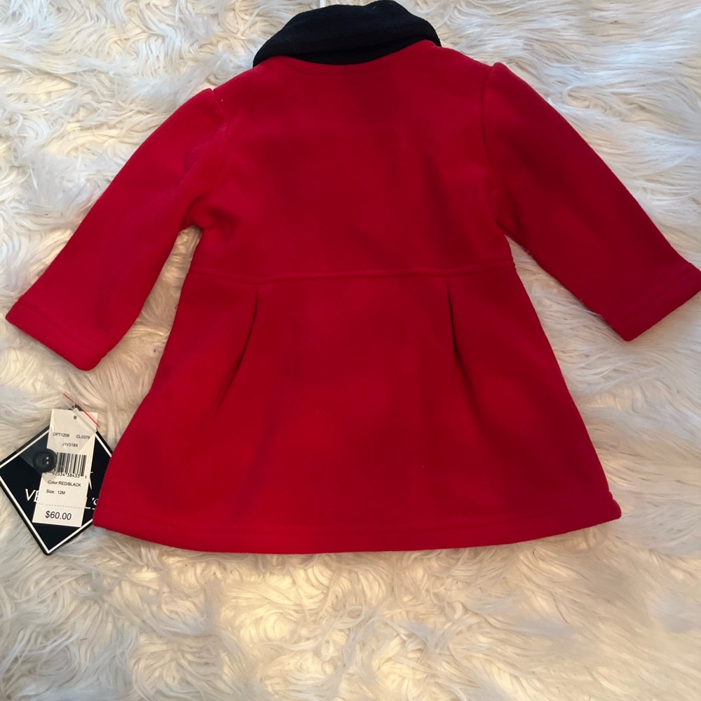 Red coat - Picture 3 of 3